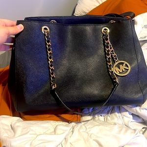 Michael Kors Susannah Large Tote Bag